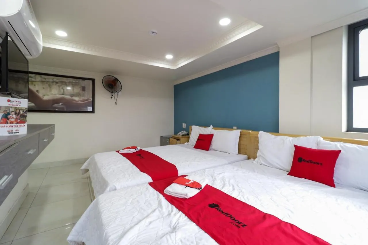 Reddoorz Minh Thu Hotel Cong Lo Thành Pho Ho Chí Minh