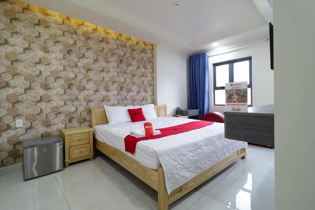 Reddoorz Minh Thu Hotel Cong Lo Ho Chi Minh City