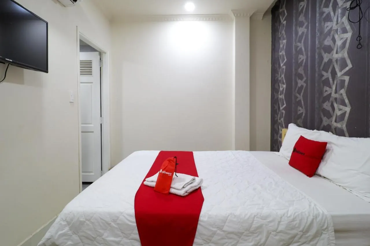 Reddoorz Minh Thu Hotel Cong Lo Ho Chi Minh City 2*,  Vietnam