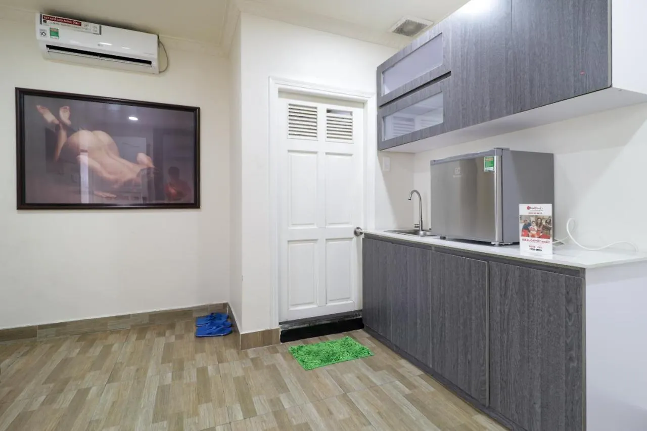 Reddoorz Minh Thu Hotel Cong Lo Ho Chi Minh City