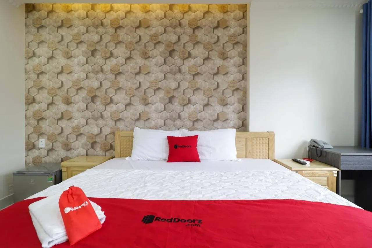Reddoorz Minh Thu Hotel Cong Lo Ho Chi Minh City Vietnam